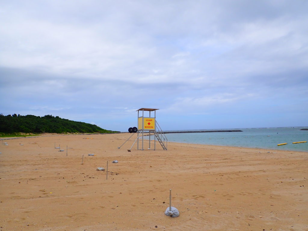 マエサトビーチ　真栄里ビーチ