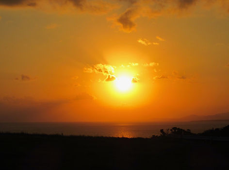 【石垣島・夕日】八重山諸島を一望できる！3ヶ所の絶景ポイントをEVトライクで巡るサンセットツーリング（No.600）