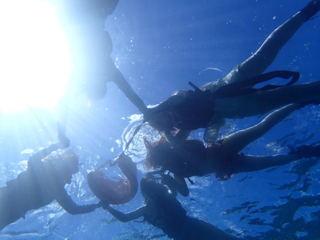 石垣島の青の洞窟　シュノーケリング