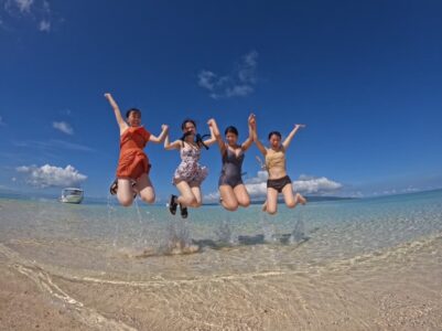 【石垣島/1日】2つの離島を満喫！絶景『幻の島』上陸＋シュノーケリング＆のんびり『竹富島』観光★写真無料＜送迎付き＞