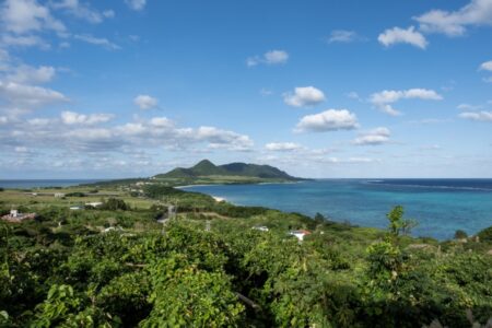 【石垣島/観光バス/1日】石垣島の絶景人気スポットをめぐる☆バスガイド付き観光バスツアー＜ランチ付き＆年齢制限なし＞