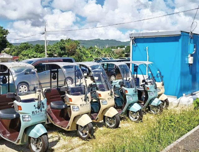 【石垣島・レンタカー】小型スクーター◆ホンダキャノピー《AT/1人乗り用》当日12時まで予約OK☆【マリンスポーツ用品レンタルあり・送迎無料】（No.r-48）