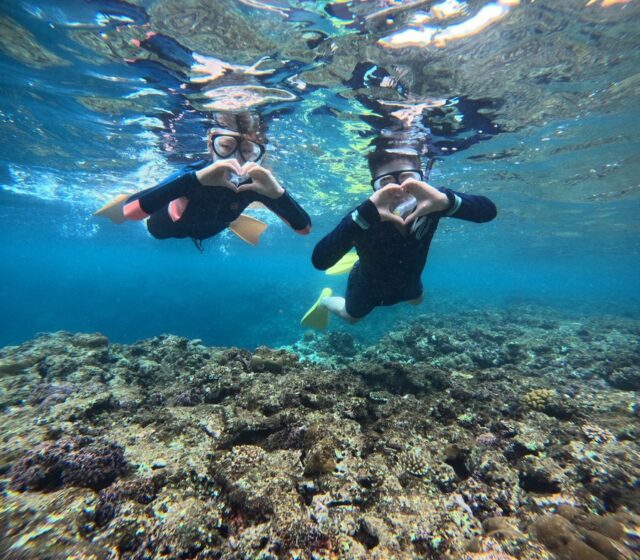 Boat Fishing Experience × Landing on a "Mythical Island" & Snorkeling