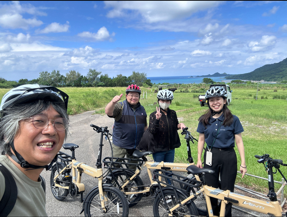 【石垣島/3時間】知られざる崎枝半島の絶景と歴史！サイクリングで巡る観光ガイドツアー☆電動アシスト付きで楽々移動《初心者歓迎/レンタサイクル付き》（No.260）
