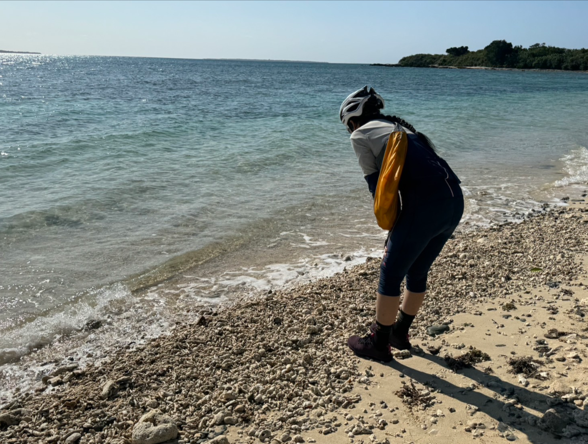 【石垣島/3時間】知られざる崎枝半島の絶景と歴史！サイクリングで巡る観光ガイドツアー☆電動アシスト付きで楽々移動《初心者歓迎/レンタサイクル付き》（No.260）