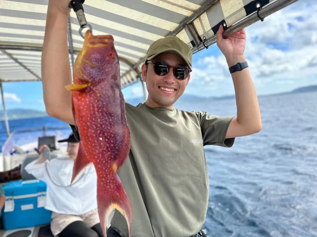 【石垣島/1日】のんびり狙う石垣島の巨大魚！初心者も大歓迎の1日泳がせ釣りコース☆【手ぶらOK・居酒屋で調理可能】（No.540）