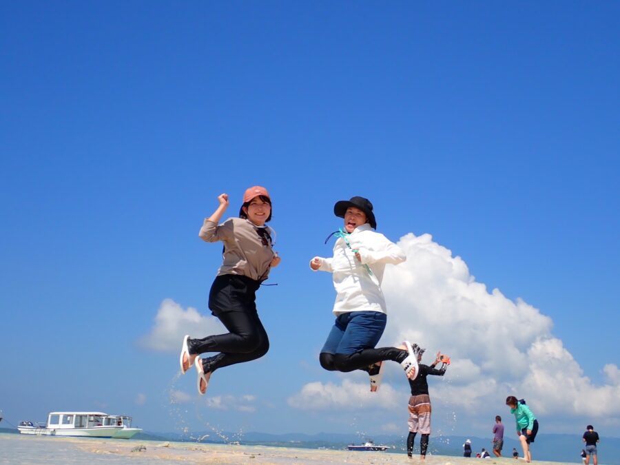 幻の島、女子旅