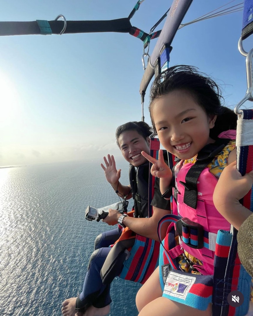 【石垣島/1.5時間】当日予約OK！3歳から参加可能◎最高の絶景200mパラセーリングツアー＜スマホ防水ケース無料レンタル＆写真撮影付き＞（No.510）