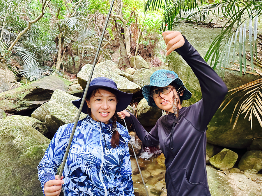 【石垣島/半日】石垣島の滝で手長エビ釣り＆トレッキングツアー☆釣ったエビは夕食にも！3歳から参加OK♪子連れ家族にもおすすめ（No.277）