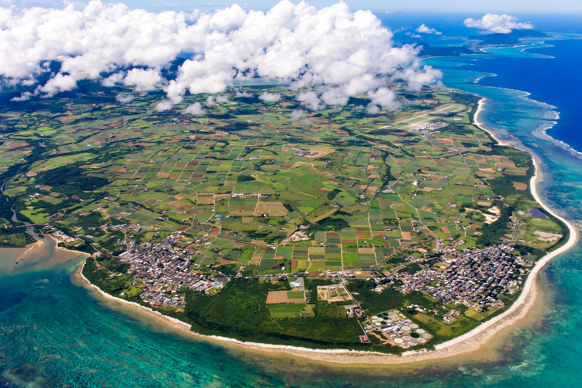 石垣島　上空