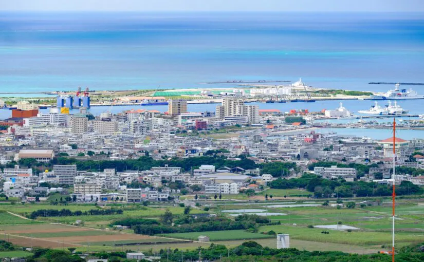 石垣市の街並み