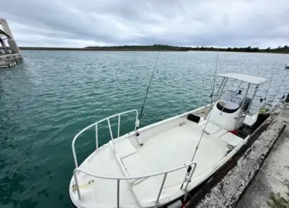 チャーター船で豪華な釣り体験!