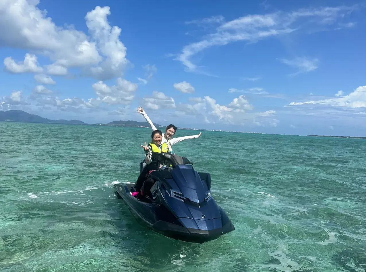 【石垣/約3時間】3歳から参加できる!石垣島の海を水上バイクで堪能! 幻の島に上陸&シュノーケリングツアー《前日予約OK》(No.279)