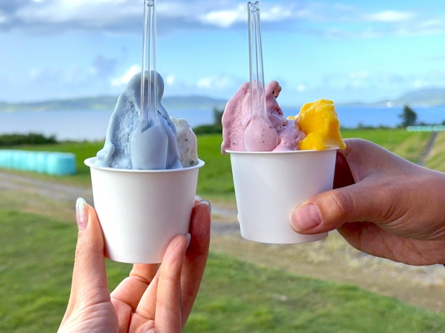 カフェ、ジェラート、スイーツ