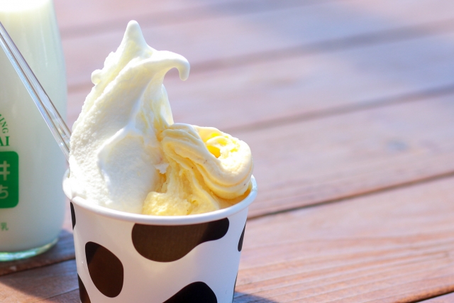 カフェ、ジェラート、スイーツ