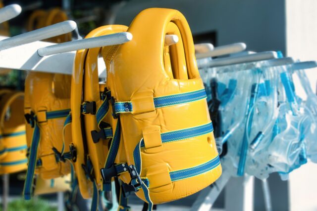 ライフジャケット　シュノーケリング