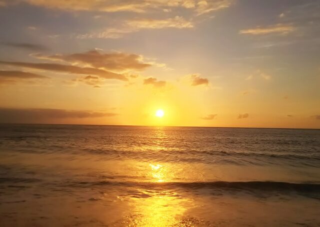 海　夕焼け　サンセット