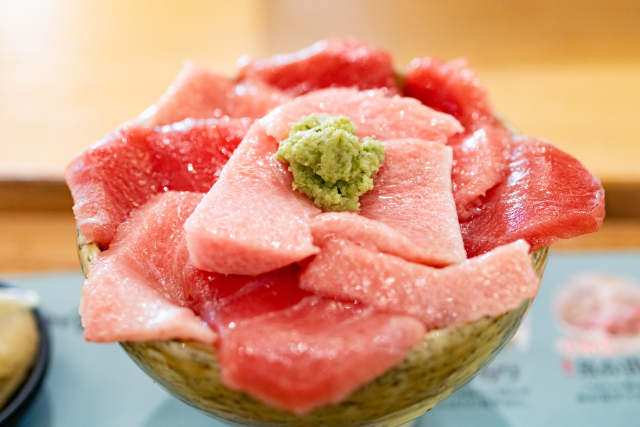 石垣島 マグロ丼