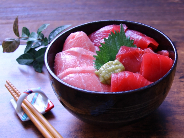 石垣島 マグロ マグロ丼