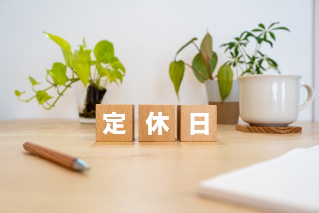 石垣島　店　定休日
