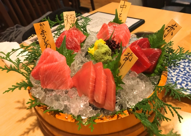 石垣島 マグロ刺身盛り合わせ